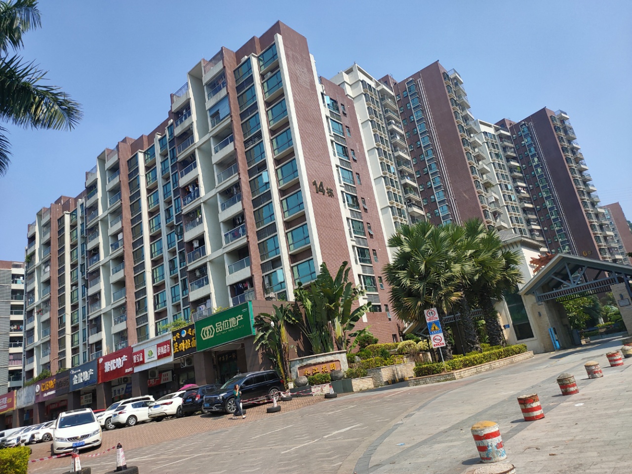 凤岗新中心百合花园二期4栋围合式小区首付6成分3年